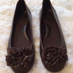 BOC born flats size 8